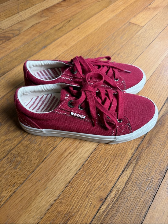 Taos Footwear Shoes - Taos red sneakers